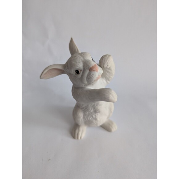 Boehm Rabbit Standing Figurine 40227 Porcelain Vintage - Picture 1 of 3